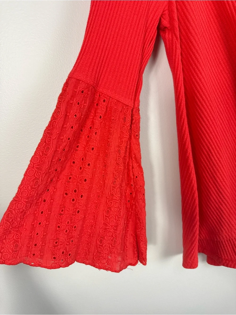 Free People Parisian Nights Top Medium Red Eyelet Lace Bell Sleeve Boho Hippie